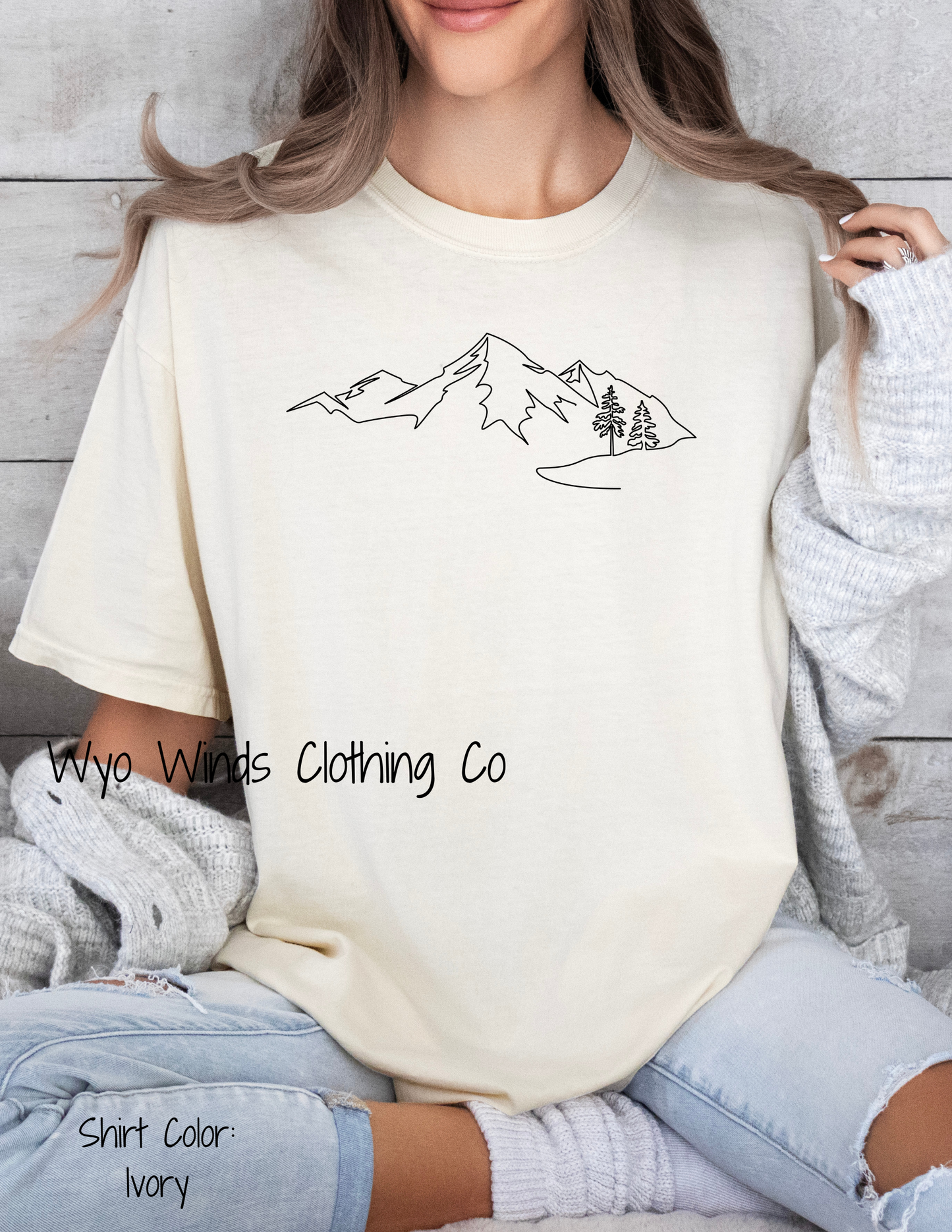 Line drawn Moutain tee